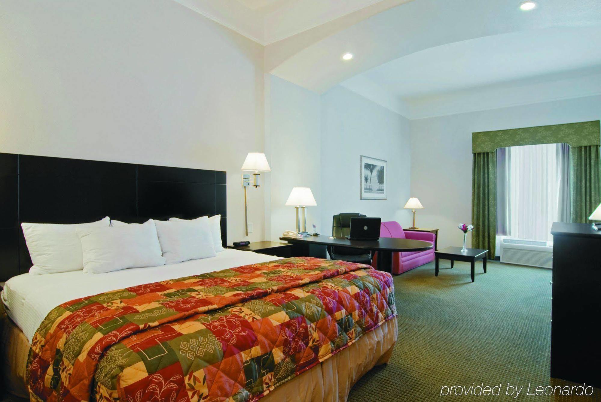La Quinta By Wyndham Deer Park Hotel Exterior photo